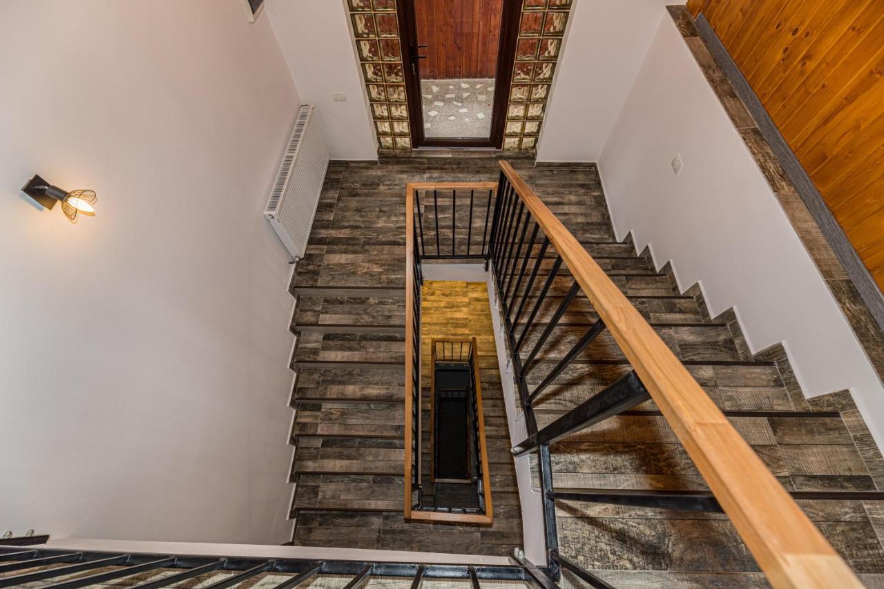 Studio cu balcon